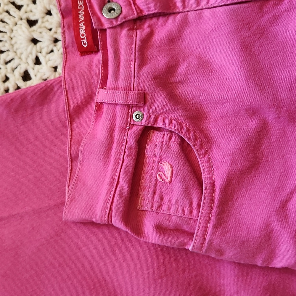 Capris - Picture 3 of 5